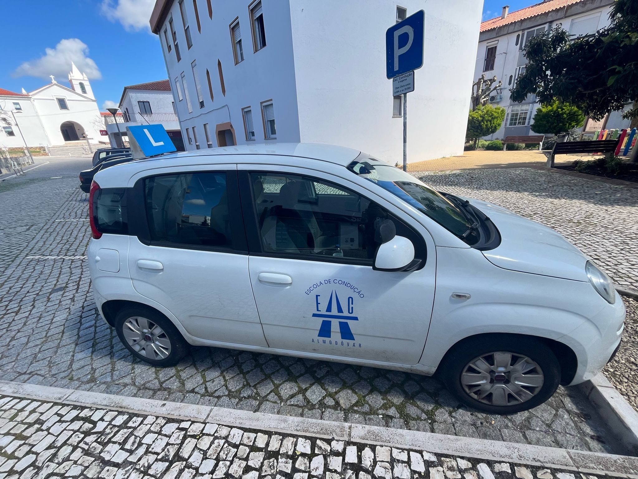 Carro Branco